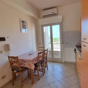 Liviri , Oliveri Italia