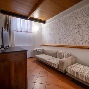  Appartamento Ugo Bassi 23